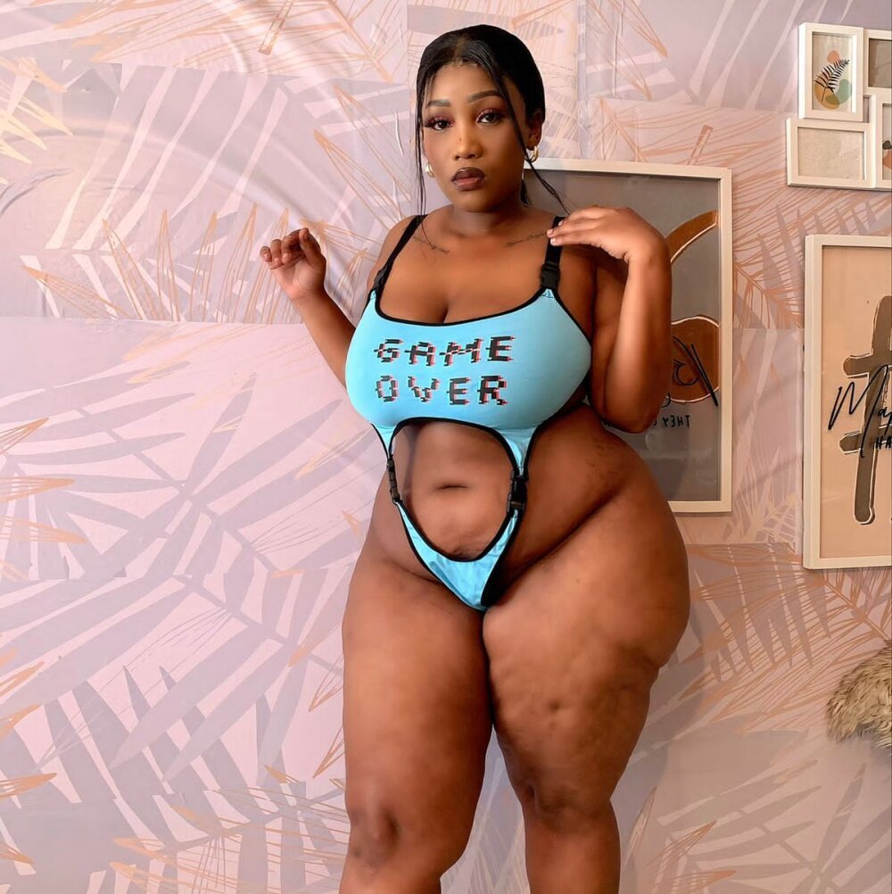AddictiveMassiveBooty