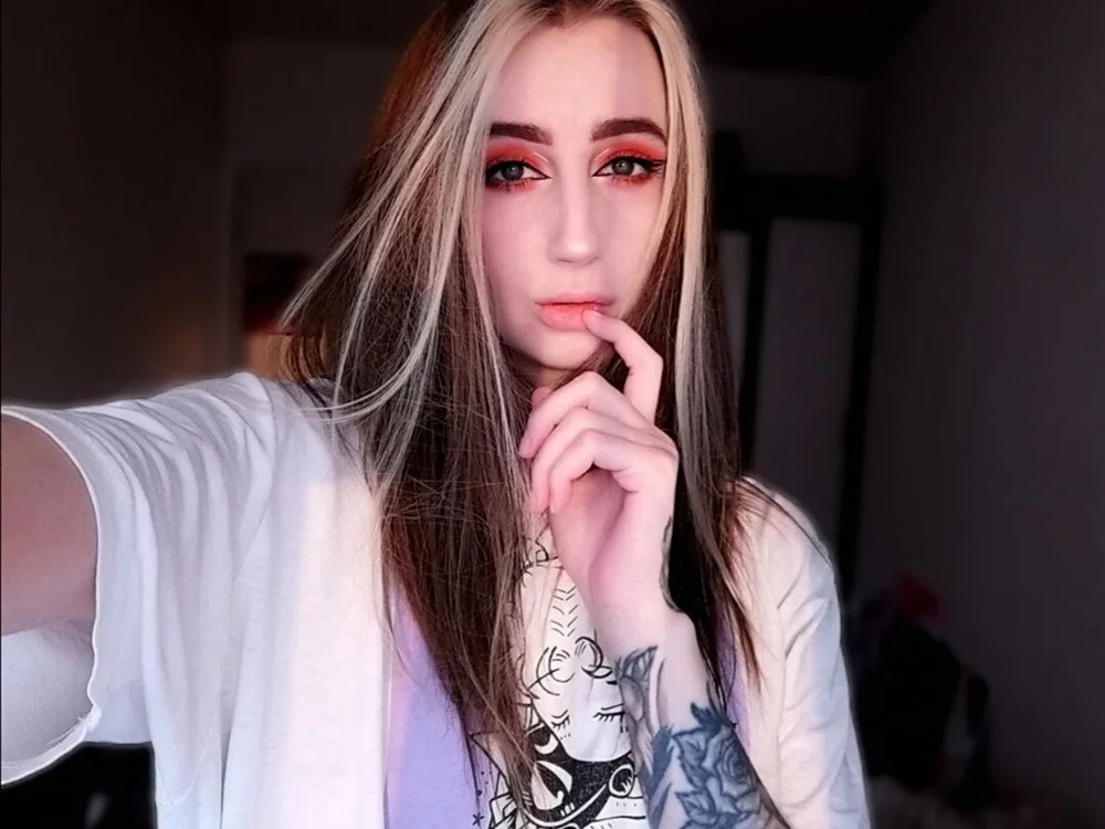 Alica_Mooon