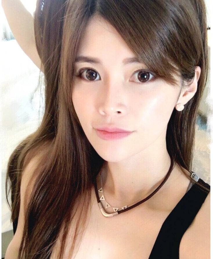 Alina10932