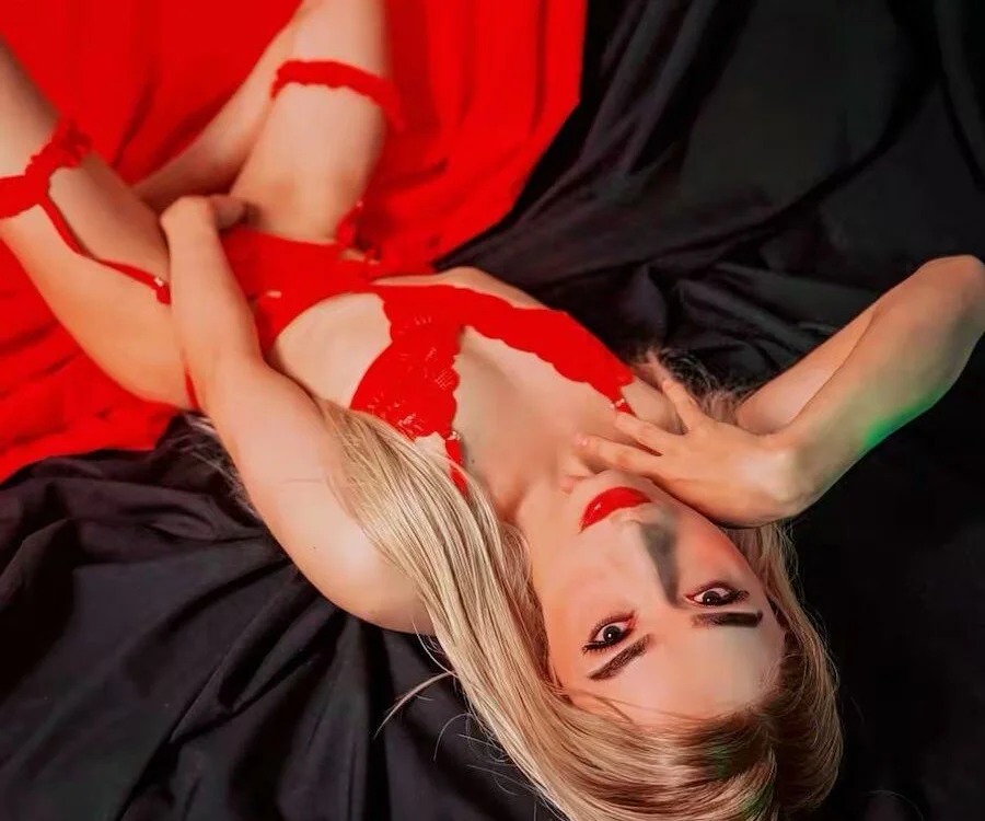 AlissonRose3