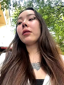Asian_Asami