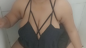 busty-queeen