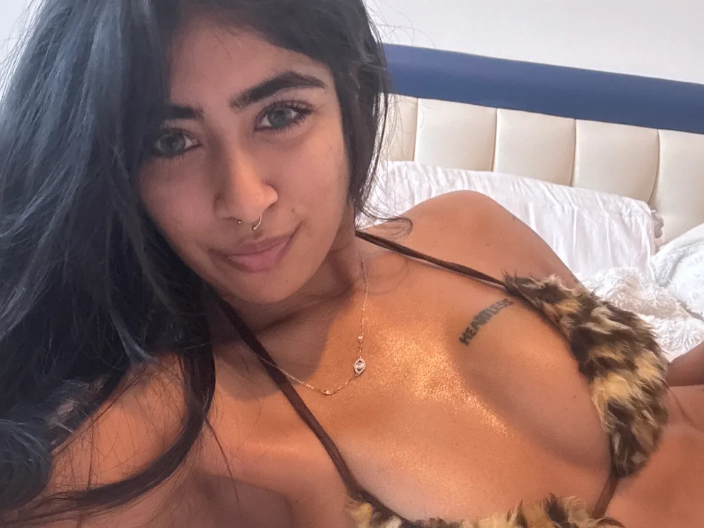 BadGalViVi