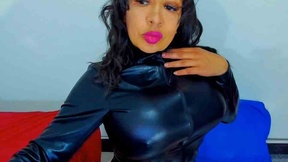 conny-hot3