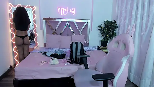 Daphnne_tay
