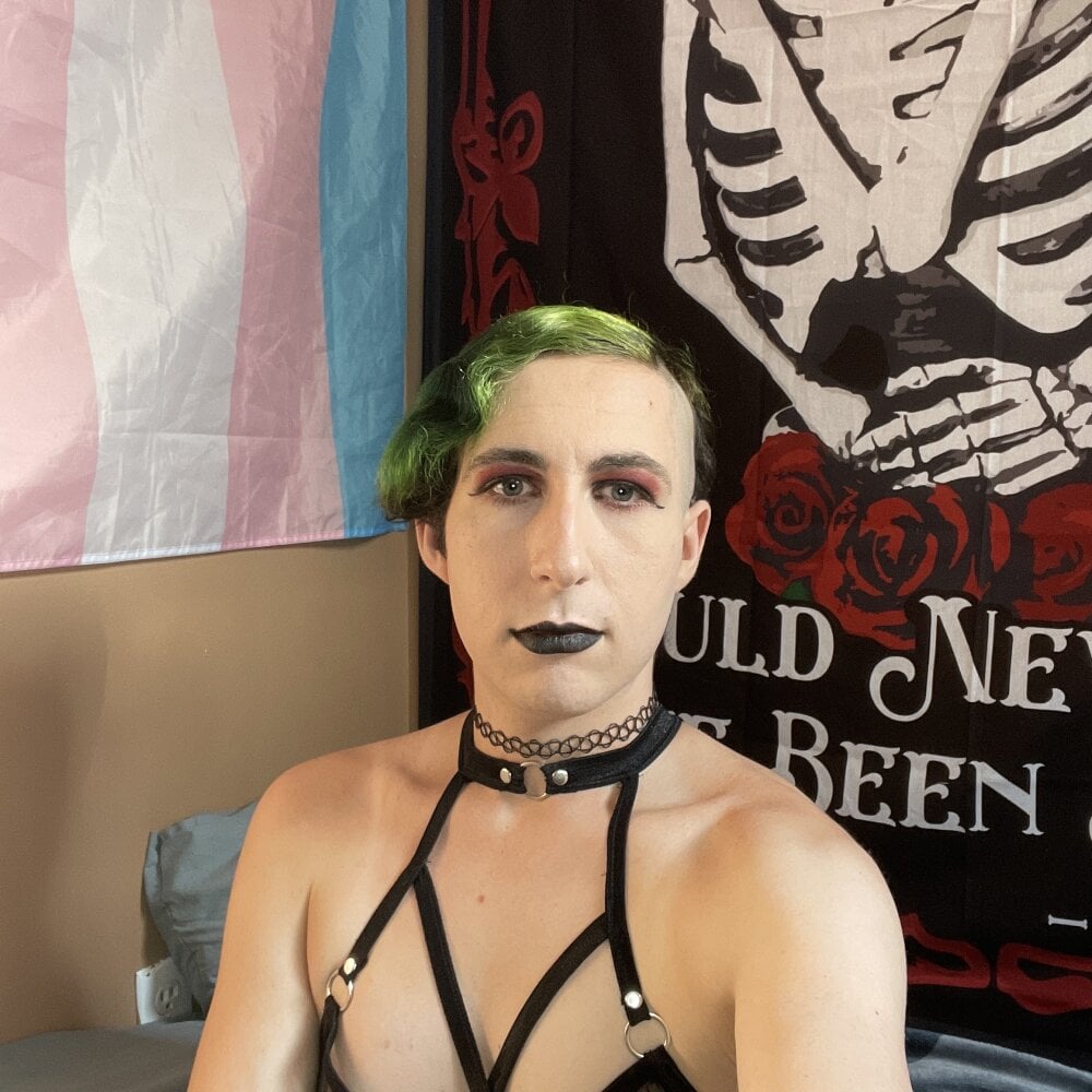 GothGirl23