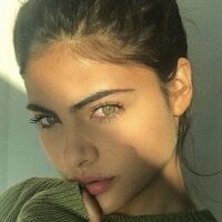 Helene_Crystal
