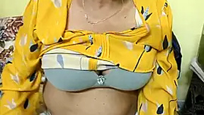 hot-lumiya