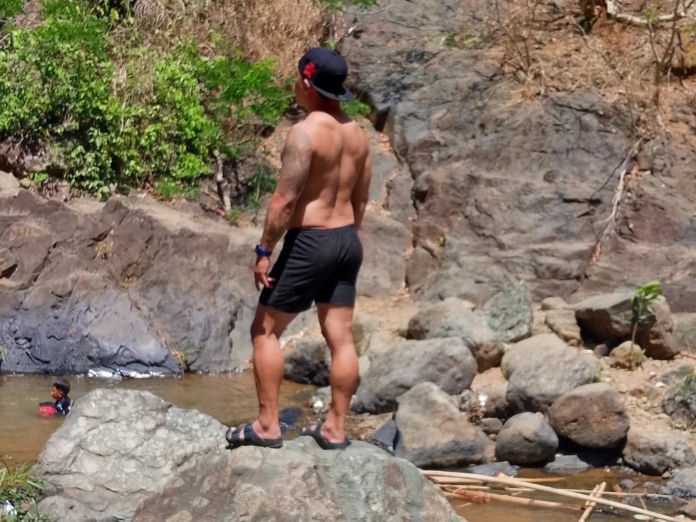 HotAsianron
