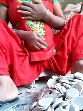 Hot__Riya_