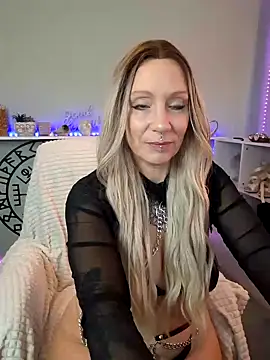 JaninaSecrets_