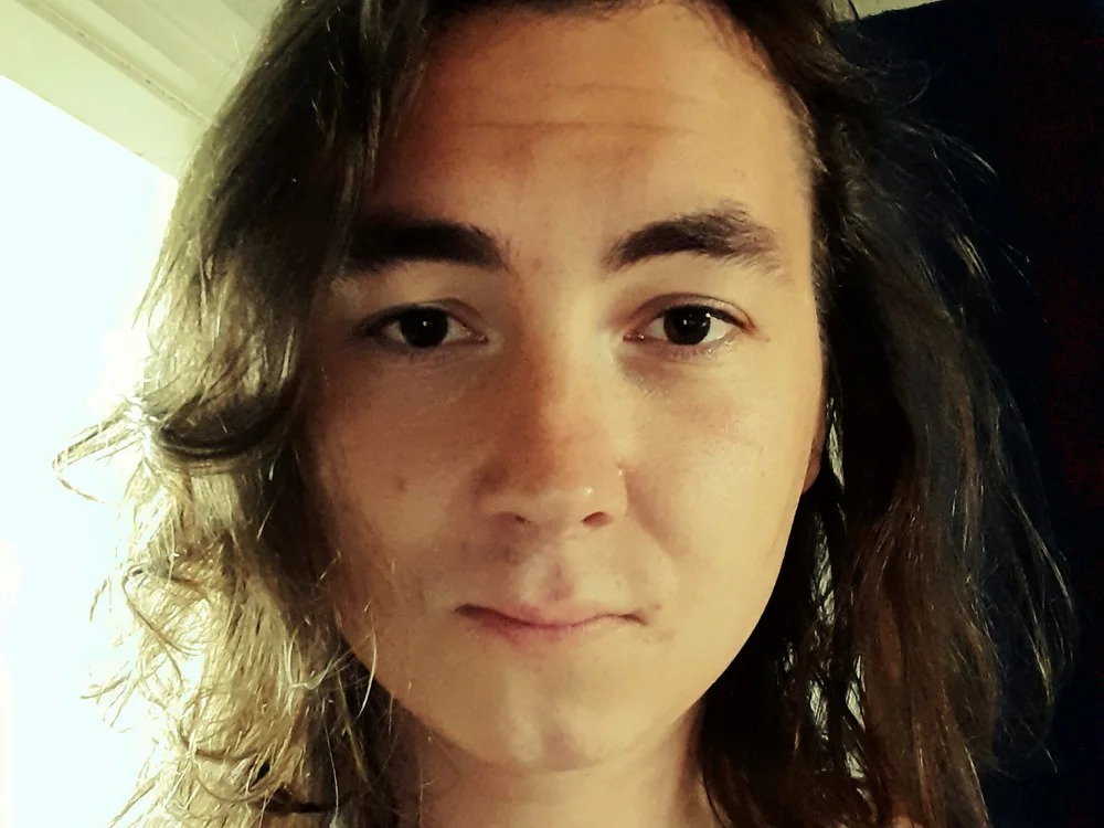 Lookingyoung