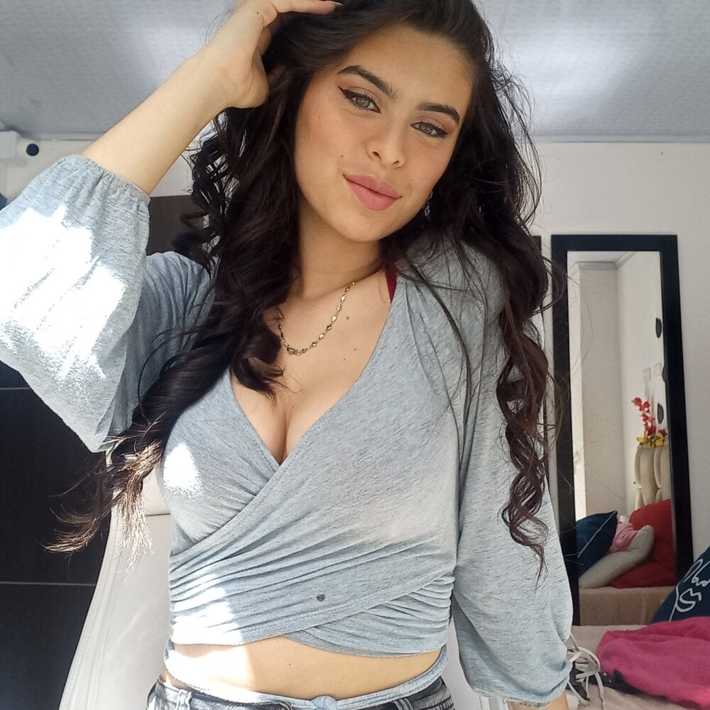 Mayli-x