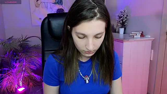 Mia_Myles