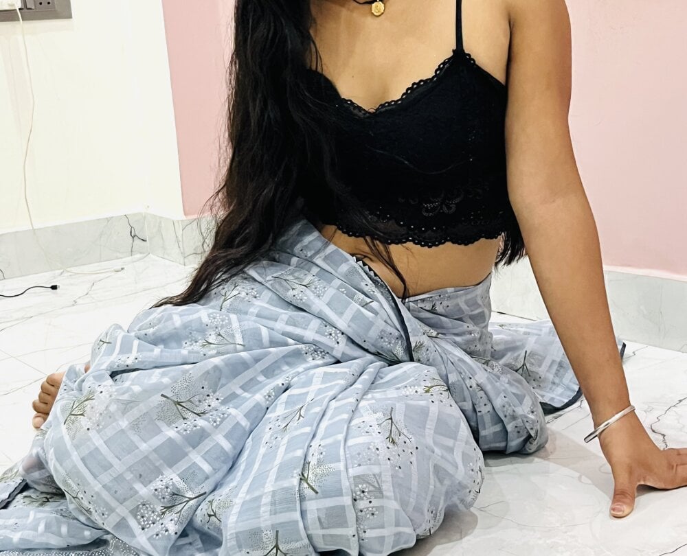 Vaani_Cutie