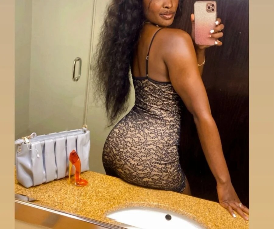 YANADEBAYO