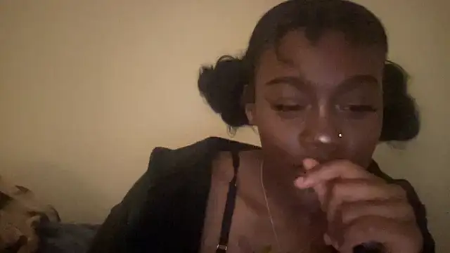 maskedgirl5005
